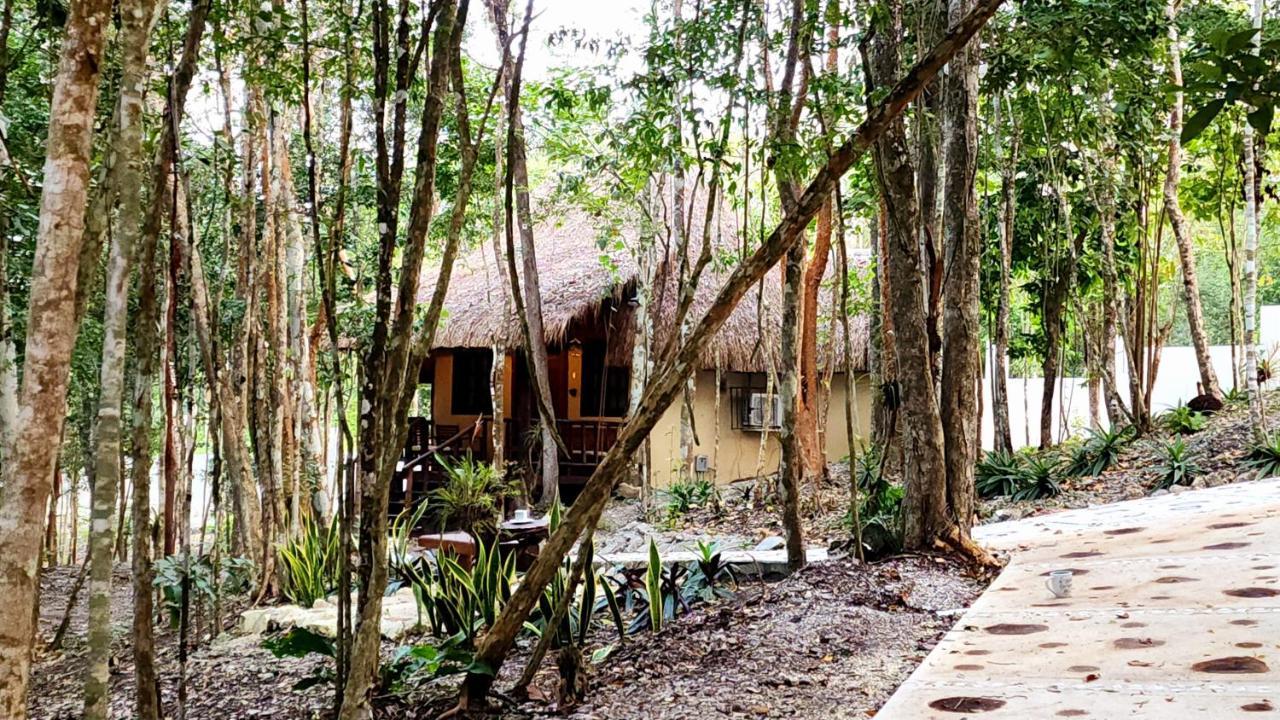 Cabañas Aldea Maya Xpujil Exterior foto